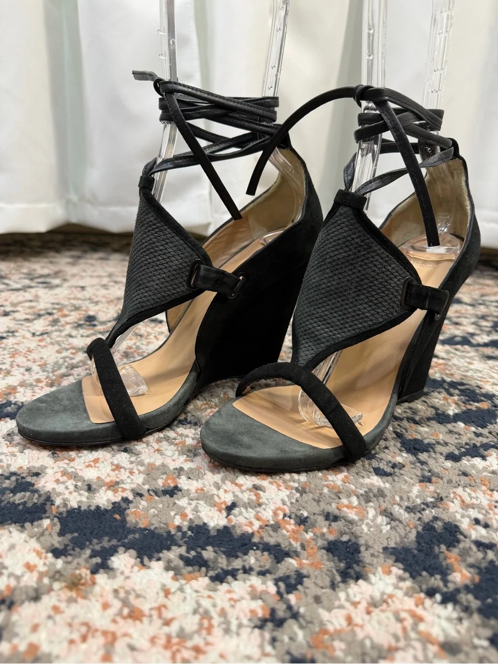 Hoss Intropia Black Suede Leather Lace-Up Wedge Sandals Heels Size 8